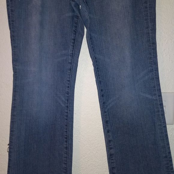 Seven 7 Bootcut Distressed Jeans - Picture 3 of 12